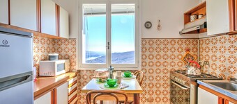 Nicoletta's Lake View Stresa