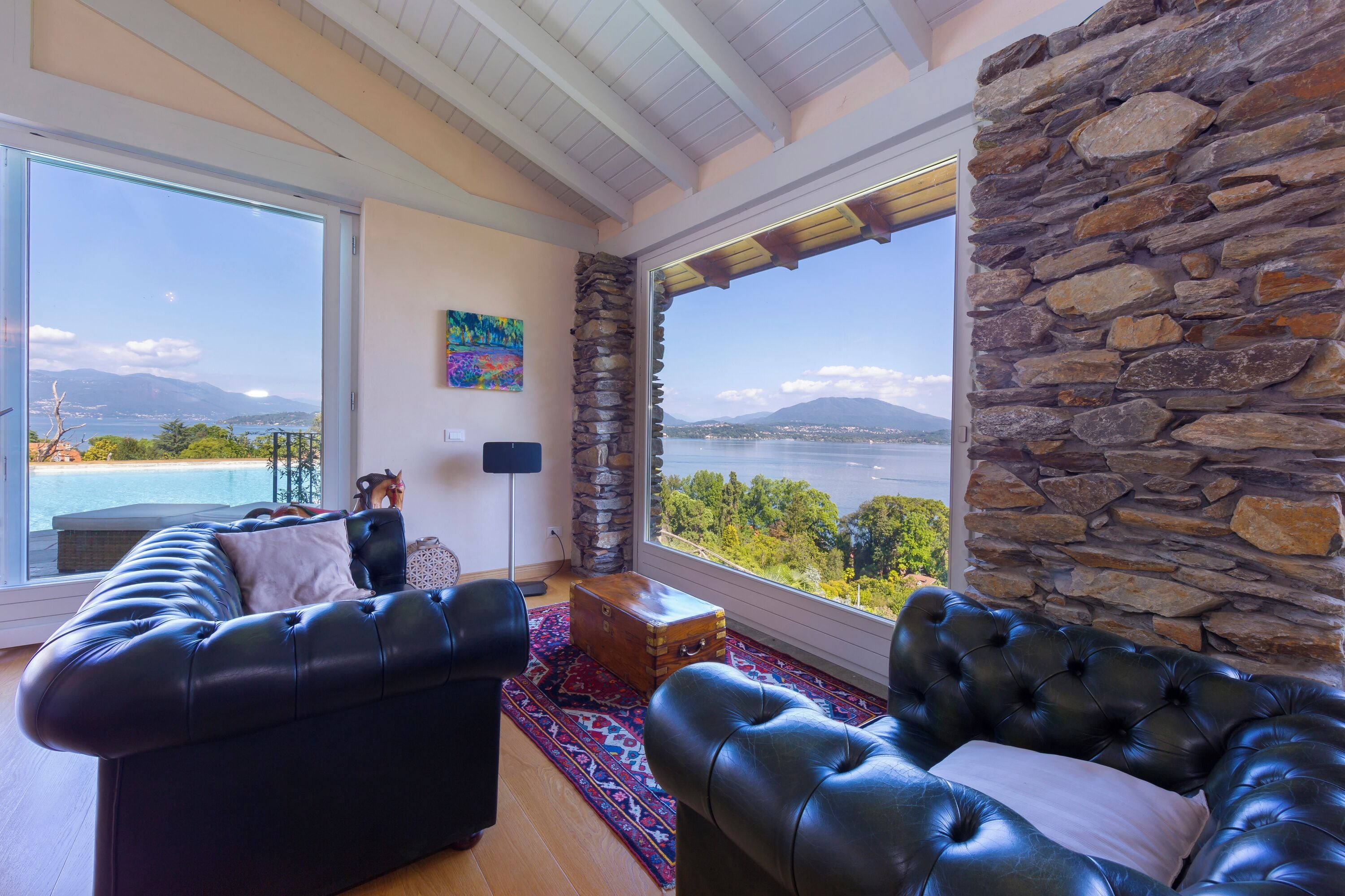 Familienvilla, Mehrere Schlafzimmer, Bergseite (Paradis Relais Infinity Pool Lake) | Wohnzimmer