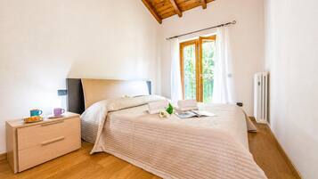 Appartement Familial, 2 chambres, balcon (Relax al Moro Apt with Pool) | 2 chambres, Wi-Fi, draps fournis