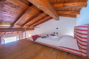 Appartement familial, 2 chambres (Relax al Moro Apt with Pool) | 2 chambres, Wi-Fi (supplément), literie fournie