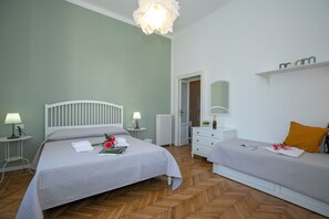 Family Apartment, Multiple Bedrooms, Lakeside (Residenza Gardenia Lake View Luino) | 2 bedrooms, free WiFi, bed sheets