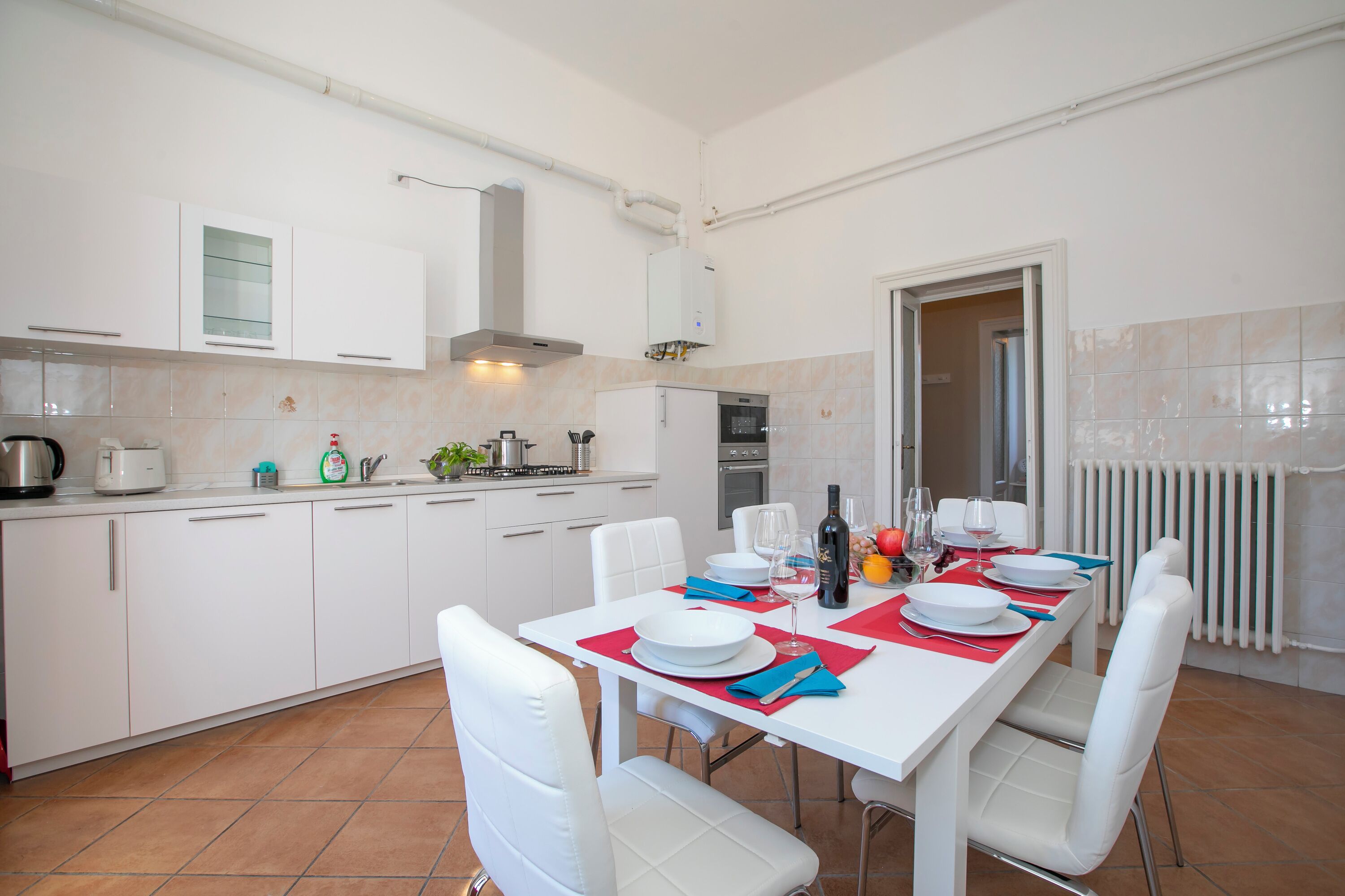 Family Apartment, Multiple Bedrooms, Lakeside (Residenza Gardenia Lake View Luino) | Dining