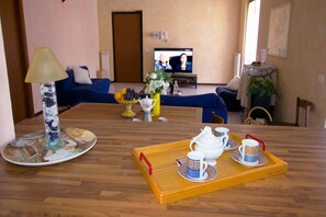 Living area - Sunflower Relax Pool and Terrace (Lesa)