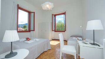 Family Apartment, 2 Bedrooms, Balcony, Lakeside (Residenza Oleandro - Lake View) | 2 bedrooms, WiFi, bed sheets