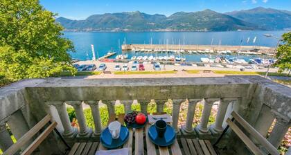 Residenza Oleandro Lake View Luino Center