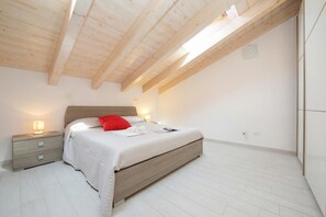 Appartement Familial, plusieurs chambres, en bord de lac (Silver Lake Apartment) | 2 chambres, Wi-Fi gratuit, draps fournis