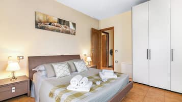 Apartemen Keluarga, 1 kamar tidur, balkon (Sunrise in Baveno) | 1 kamar tidur, setrika/meja setrika, dan Wi-Fi (biaya tambahan)