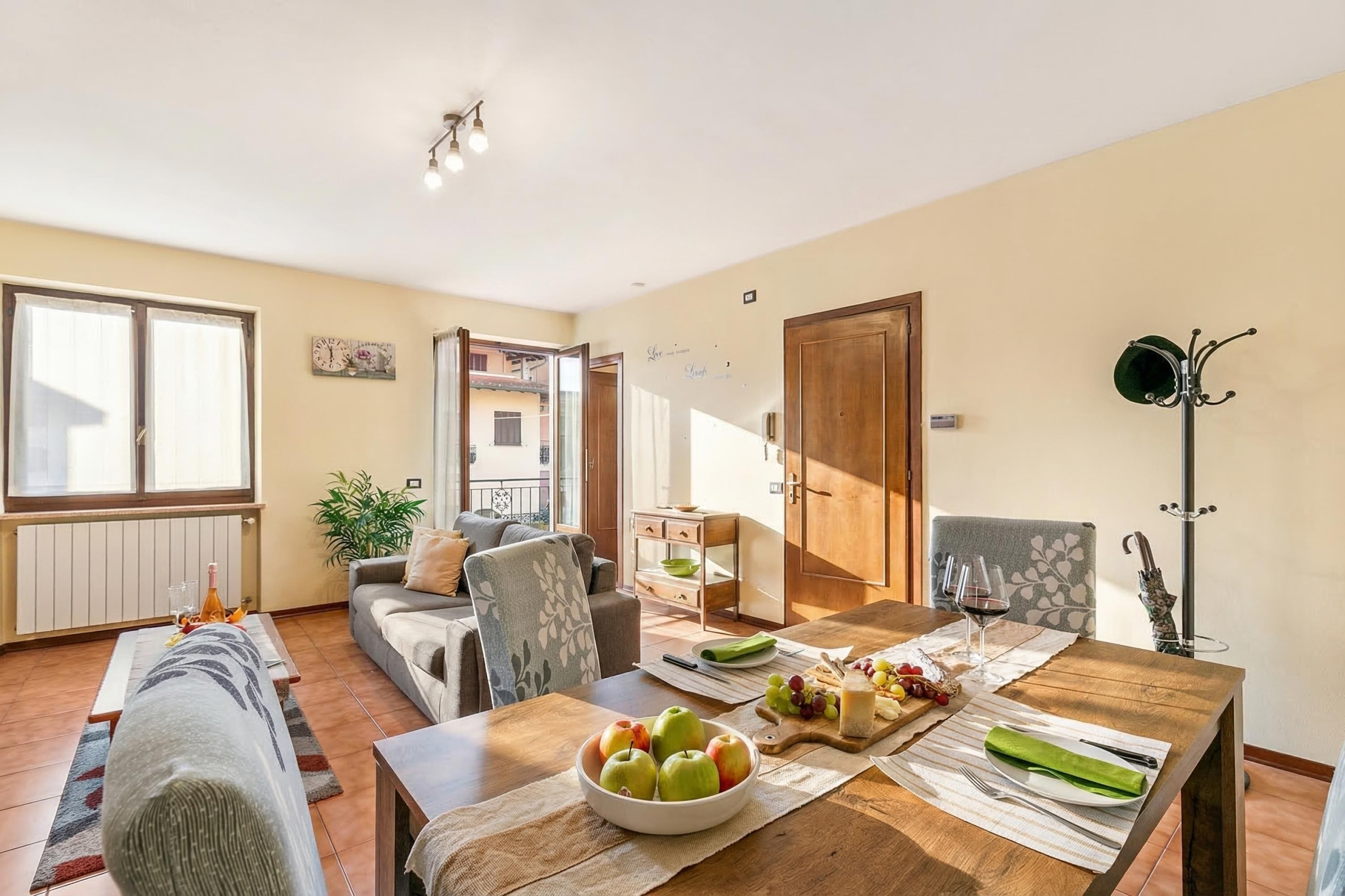 Family Apartment, Multiple Bedrooms (Sunrise in Baveno) | Interior