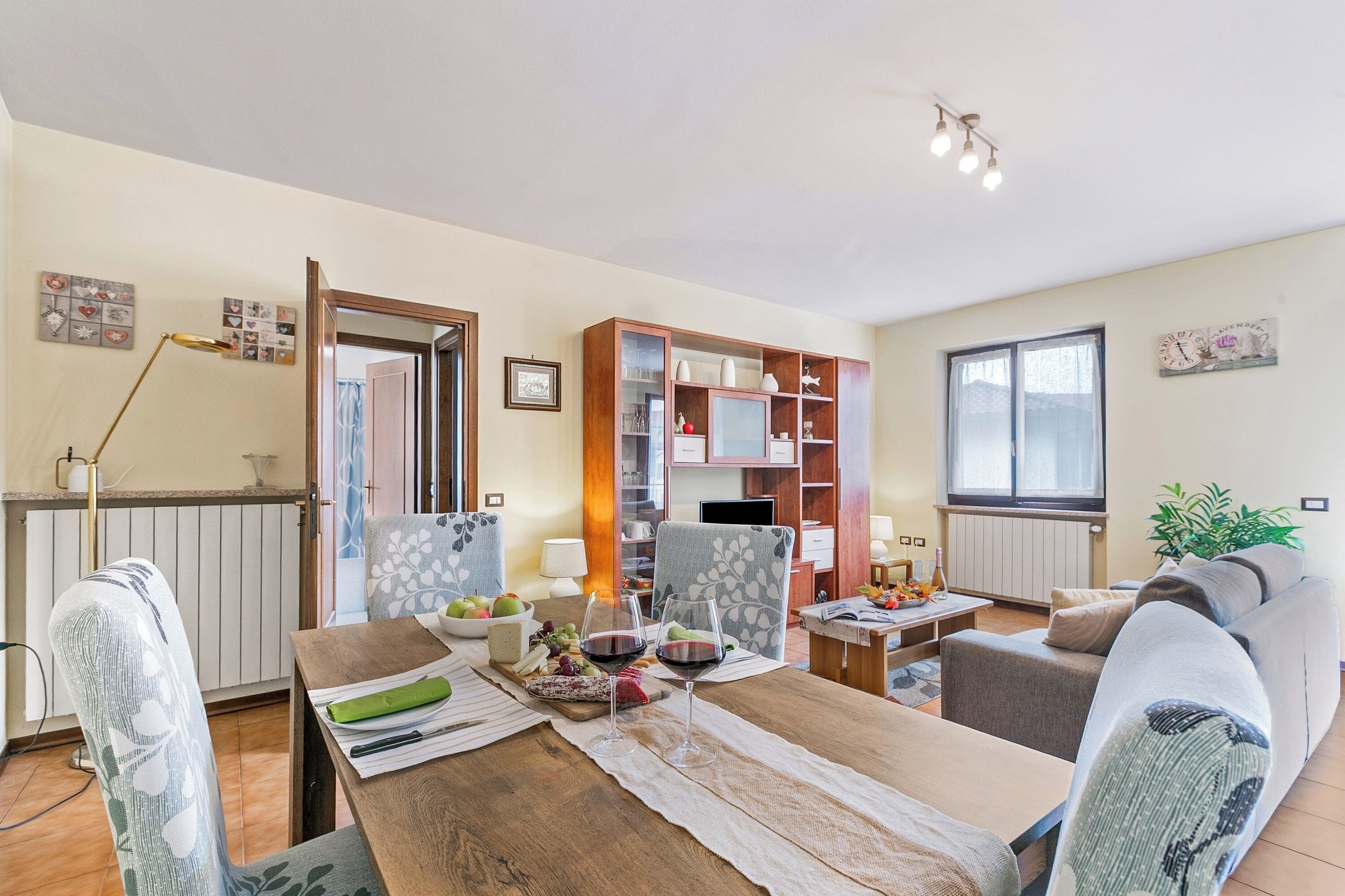 Familienapartment, Mehrere Schlafzimmer (Sunrise in Baveno) | Speisen