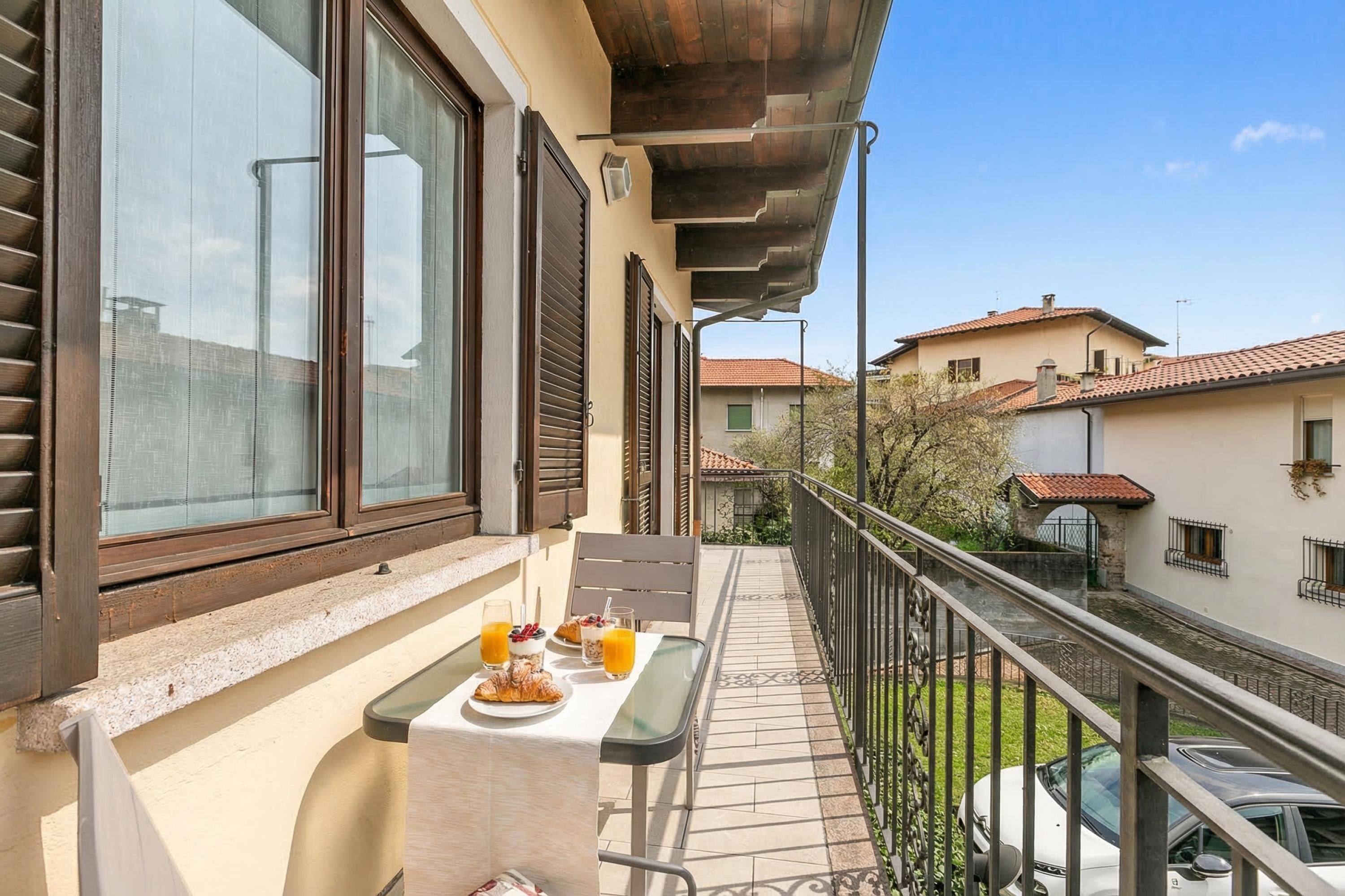Family Apartment, Multiple Bedrooms (Sunset in Baveno) | Outdoor dining