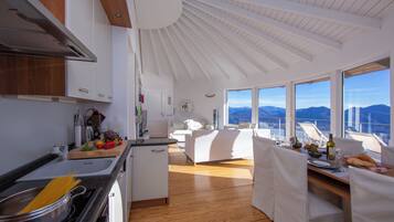Honeymoon Apartment, 2 Bedrooms, Fireplace, Mountainside (The Perfect View in a Premeno) | Private kitchen | Coffee/tea maker, full-sized fridge, microwave, stovetop