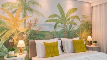 Apartment (RD 2209) | 1 bedroom, desk, laptop workspace, soundproofing