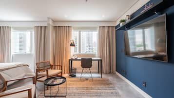 Standard Room (RD 0513) | 1 bedroom, desk, laptop workspace, soundproofing