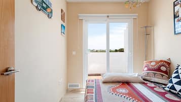 3 dormitorios, tabla de planchar con plancha, wifi gratis y ropa de cama