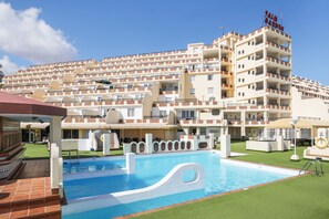 Pool - Apartment On the Beach with Pool, Terrace, Balcony, Fantastic Views & Wi-Fi (Morro Jable, Fuerteventura)