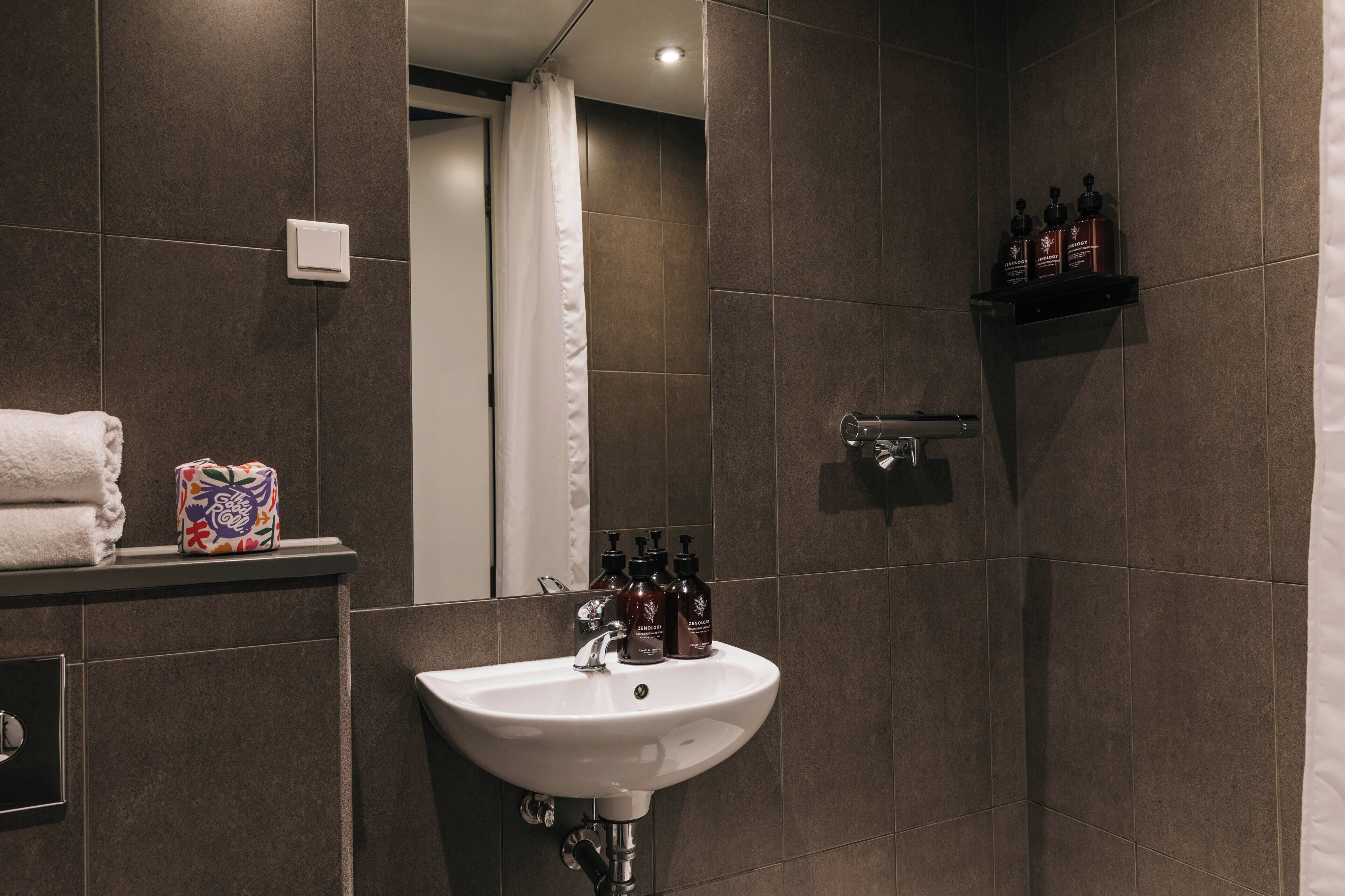 Foto - The Social Hub Amsterdam West 4 star