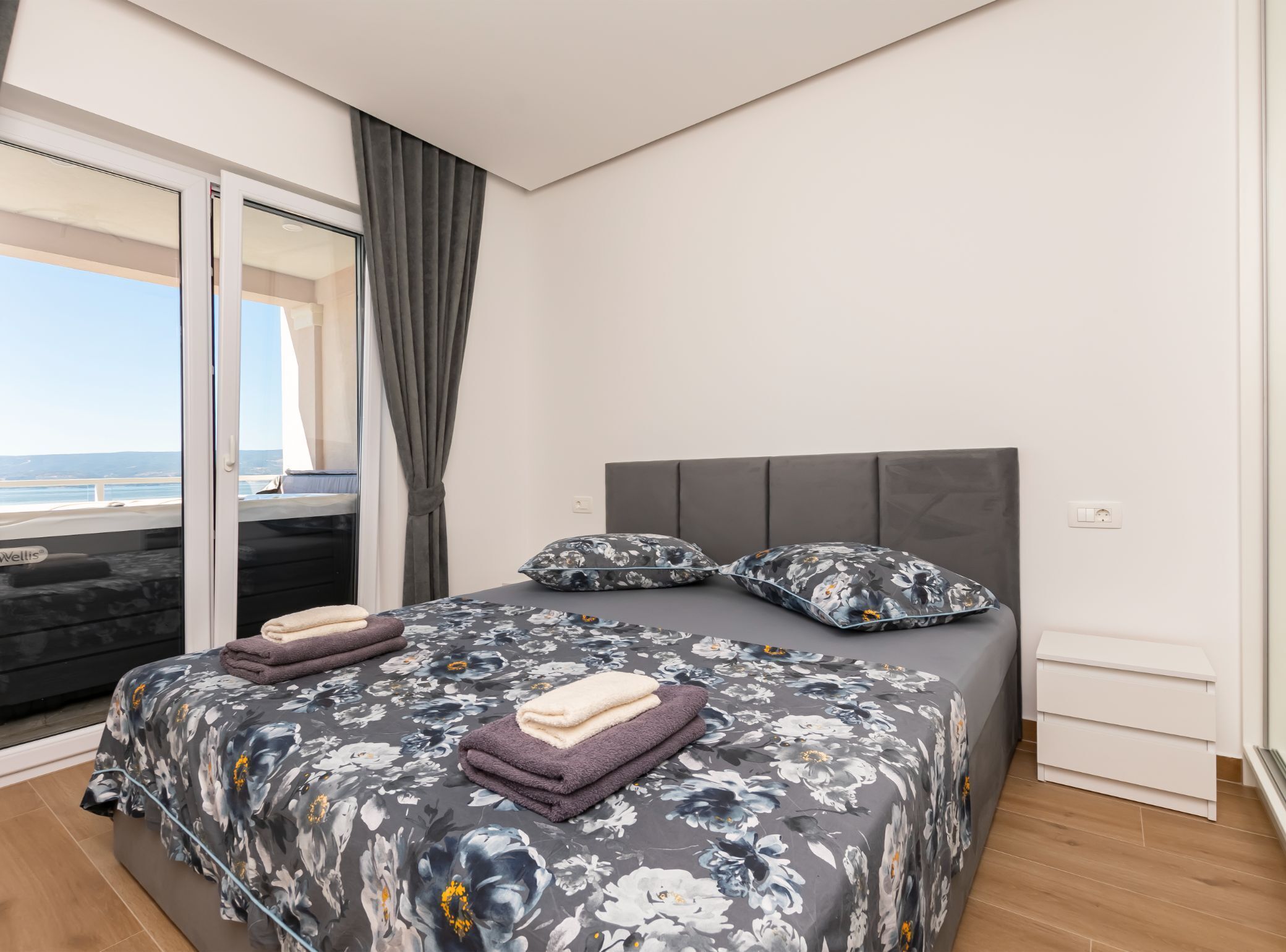 Apartment (Apartments Hope (Dugi Rat) - Three-Be) | 9 Schlafzimmer, kostenlose Babybetten