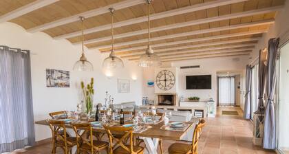 Luxurious Villa "Binimigi" with Sea Views, Terrace, and Private Pool