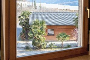 Interior - Cosy Apartment “ Pixnerhof Golden” on a farm with Wi-Fi & Mountain View (Kastelbell-Tschars)