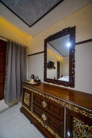 مكواة/لوح كي وواي فاي مجانًا وملاءات أسرّة