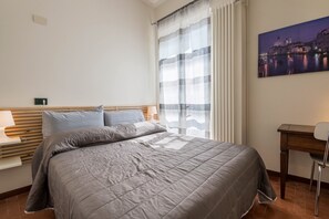 3 habitaciones, wifi gratis y ropa de cama 