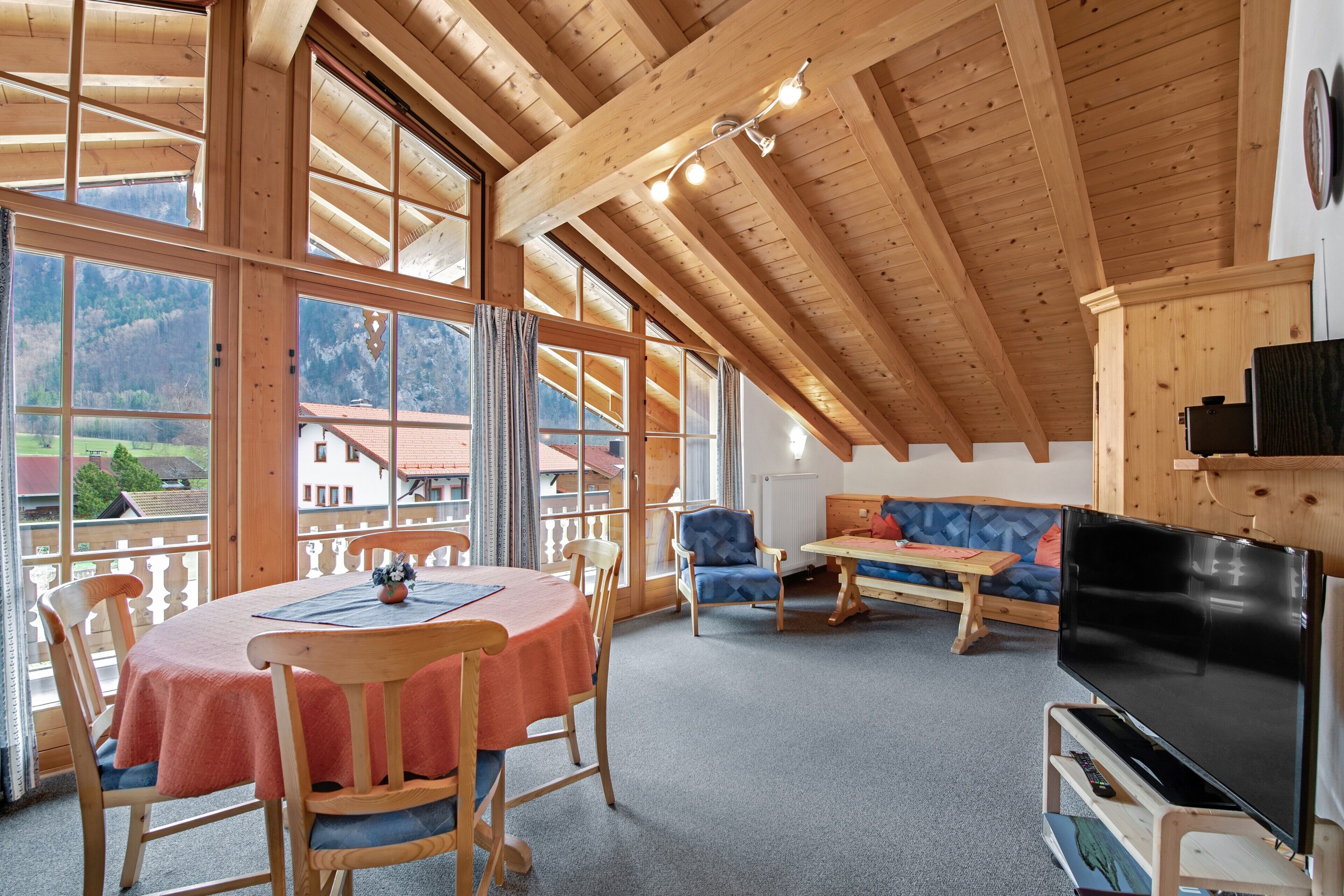 テレビ、ステレオ