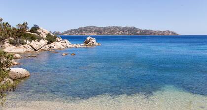 Holiday Home 'Villa Vanessa' with Sea View, Wi-Fi and Air Conditioning