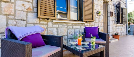 Apartment (One Bedroom Apartment with Terrace) | Terrace/patio