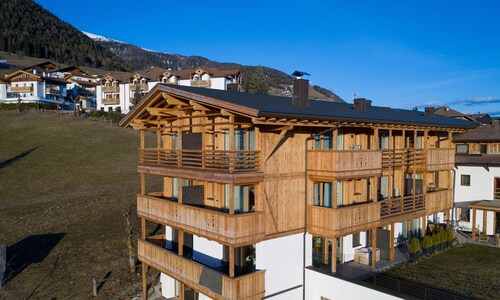 Appartamento di vacanza "Wohnung 5" con sauna, terrazza e vista sulle montagne