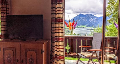 Urlaub auf dem Bauernhof - Fantastische Ferien-App mit Balkon, Garten, See- und Bergblick