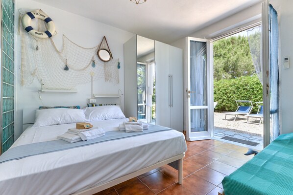 1 bedroom, free WiFi, bed sheets