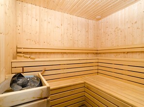 Villa (Four-Bedroom Villa with Terrace) | Sauna