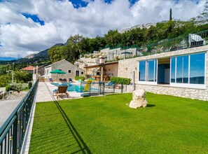 Villa (Four-Bedroom Villa with Terrace) | Giardino