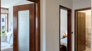 2 Schlafzimmer, Bügeleisen/Bügelbrett, kostenloses WLAN, Bettwäsche