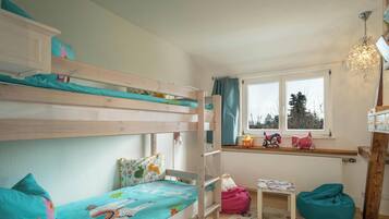 2 sovrum, strykjärn/strykbräda, gratis wi-fi och sängkläder