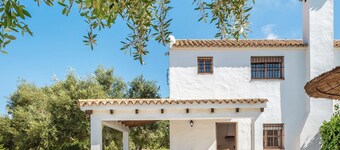 Modern holiday home in idyllic location - Villa La Quinta de Maria Luisa 2