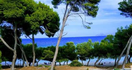 Luxurious Holiday Home "Gemelos" with Sea View, Pool and Air Conditioning