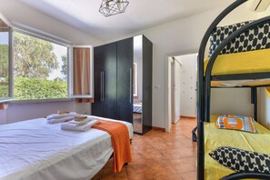 1 bedroom, free WiFi, bed sheets - Modern apartment with garden, air conditioning and Wi-Fi (LACONA - CAPOLIVERI (LIVORNO))