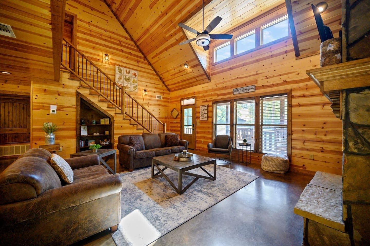 Fernseher, Kamin, Arbeitsbereiche, Drucker