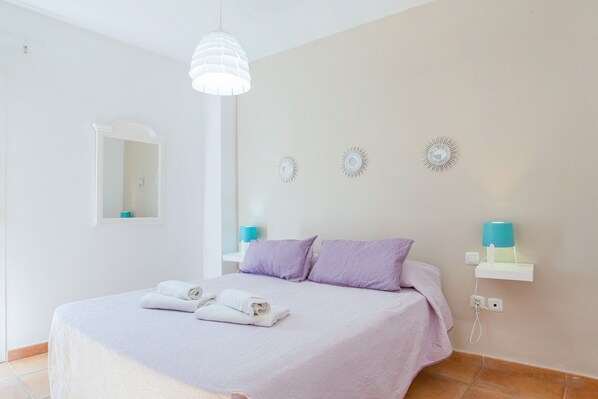 1 makuuhuone, ilmainen Wi-Fi, vuodevaatteet