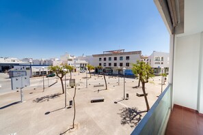 Property grounds - Spacious Apartment "Calas de Conil Duplex B" Near the Beach (Conil de la Frontera)