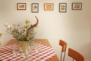 Dining - Bright apartment in a central location - In Centro a Torri del Benaco (Torri del Benaco)