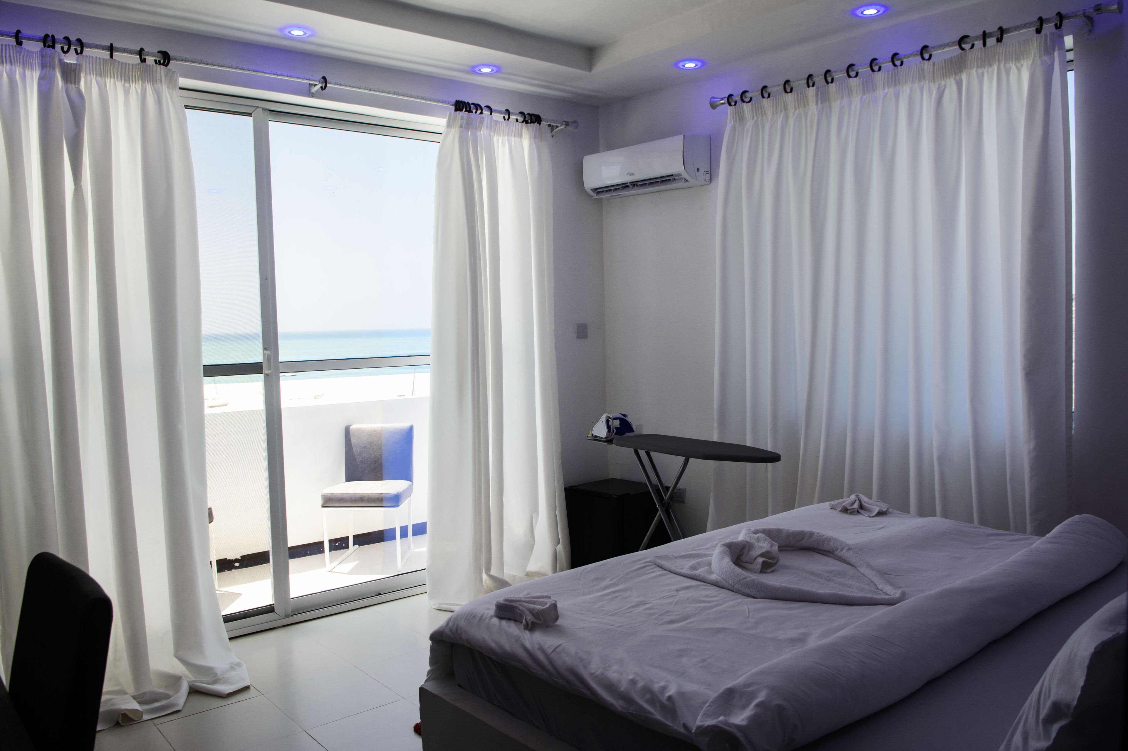 In-room safe, desk, blackout drapes, soundproofing