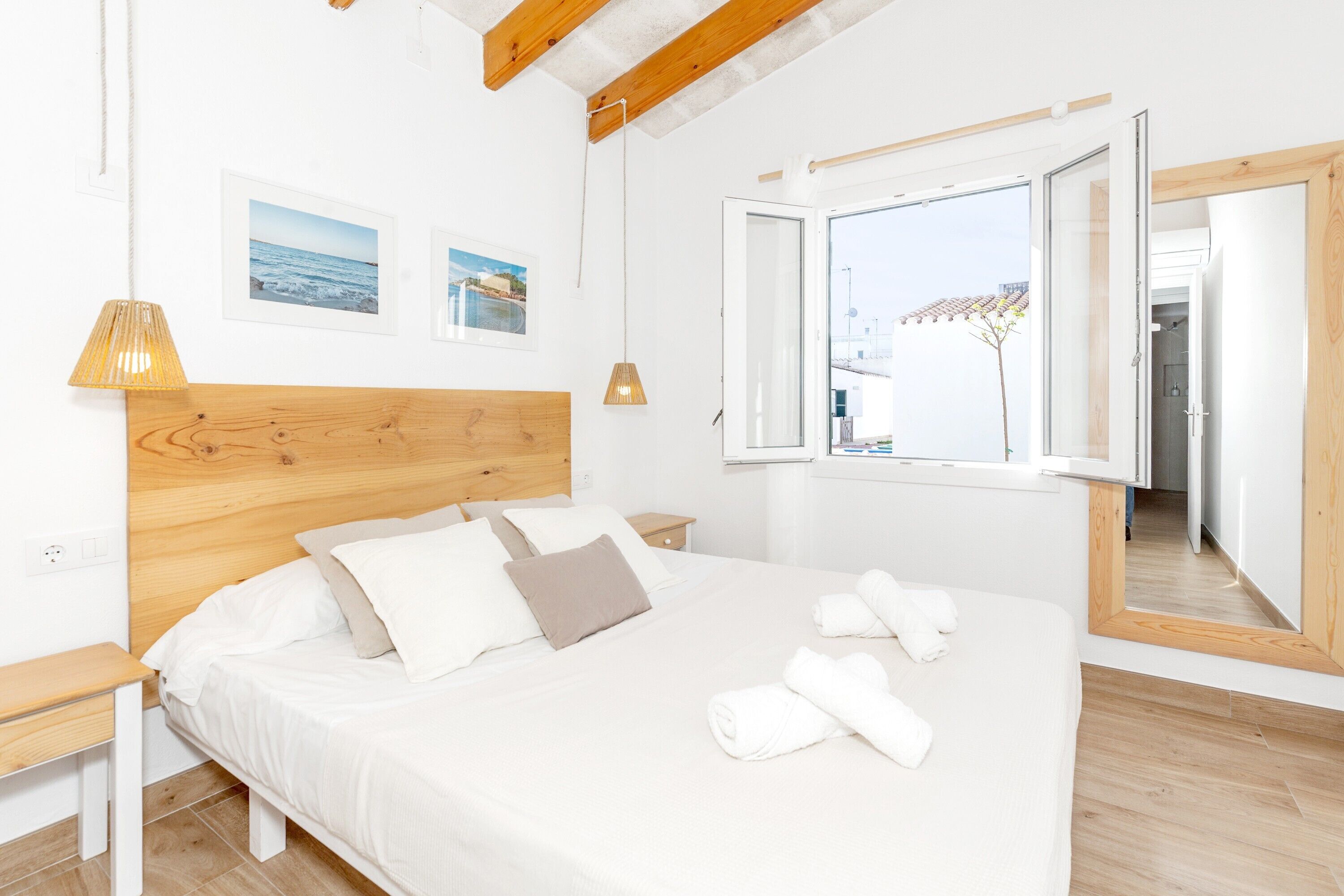 3 habitaciones, tabla de planchar con plancha y wifi gratis 