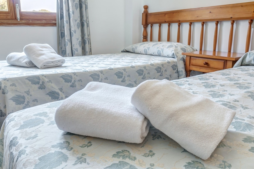 Charming Holiday Apartment "La Cabanya 2c" With Shared Pool, Terrace & Wi-fi - Cala Mesquida