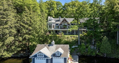 Gorgeous 7 Bed, 6 Bath Family Cottage on Lake Rosseau! Muskoka Room! Pool Table!