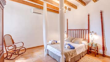 4 soveværelser, strygejern/strygebræt, gratis Wi-Fi, sengetøj