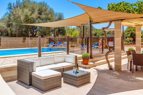 Charmante Finca mit Pool, Garten, Terrasse, Klimaanlage und WLAN