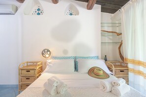 2 chambres, fer et planche à repasser, draps fournis