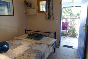 1 bedroom, iron/ironing board, free WiFi, bed sheets